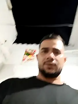 Snapshot of yeffito1 chatting on 03.16.26 yeffito1 online show from 03.16.26