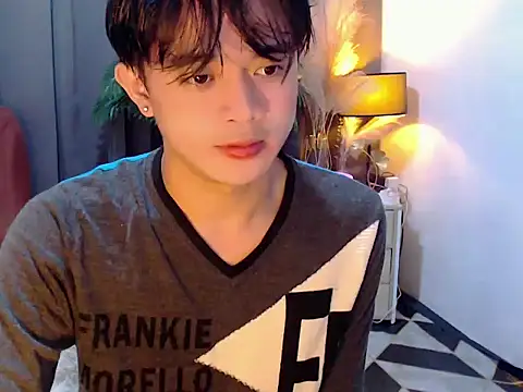 NautyBoyBrazeen 143 online show from 05.27.26