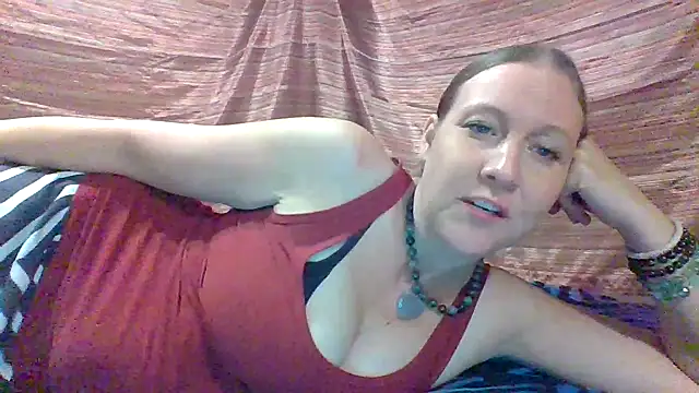 chickandherdick online show from 10.12.25
