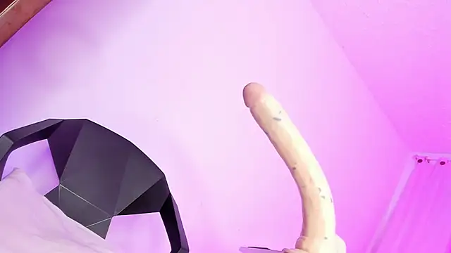 Snapshot of francesca_suzett_ chatting on 01.09.26 francesca suzett online show from 01.09.26