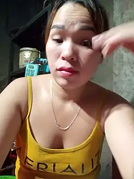 Snapshot of keobong-00 chatting on 10.15.25 keobong-00 online show from 10.15.25