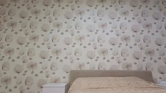 Snapshot of Annabel_theMoon chatting on 10.15.25 Annabel theMoon online show from 10.15.25