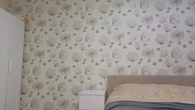 Snapshot of Annabel_theMoon chatting on 11.25.25 Annabel theMoon online show from 11.25.25