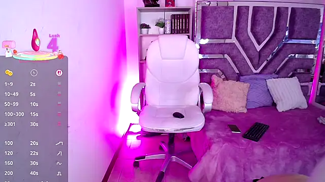 Eva Walker  online show from 10.10.25