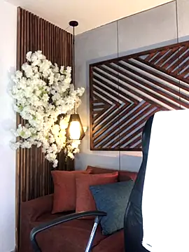 B Wild online show from 10.06.25