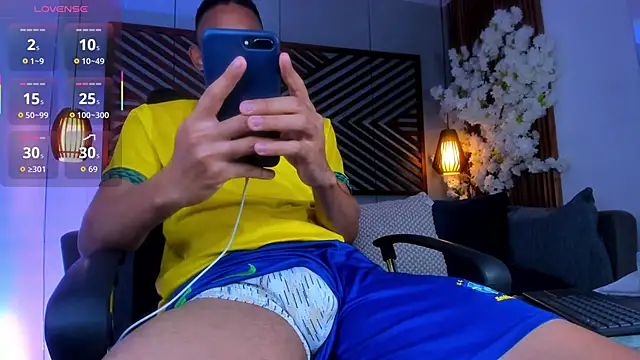 B Wild online show from 10.14.25