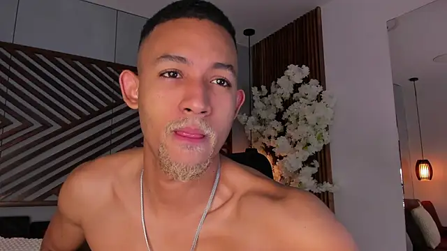 B Wild online show from 11.28.25