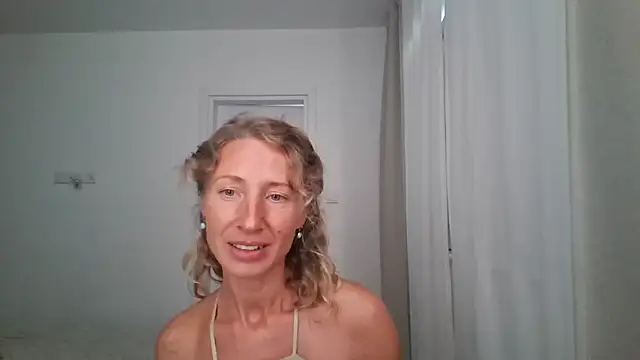 Paevoa online show from 09.11.25