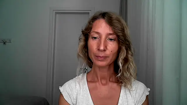 Paevoa online show from 09.17.25