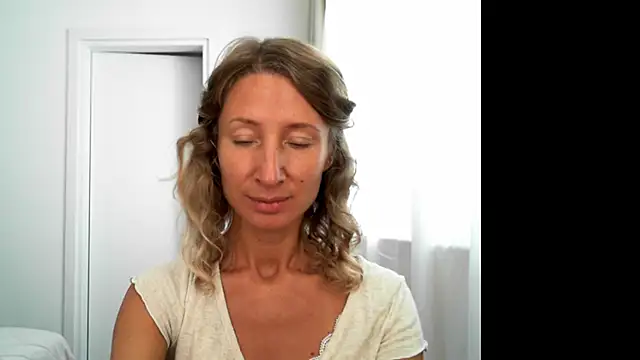 Paevoa online show from 10.03.25