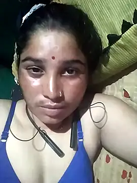 Snapshot of Hot_cupal chatting on 09.15.25 Hot cupal online show from 09.15.25