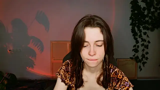 Snapshot of Yoka_paradoXXX chatting on 10.23.25 Yoka paradoXXX online show from 10.23.25