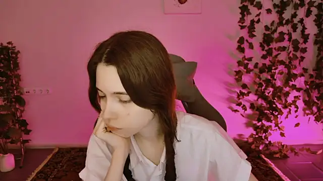 Snapshot of Yoka_paradoXXX chatting on 01.08.26 Yoka paradoXXX online show from 01.08.26