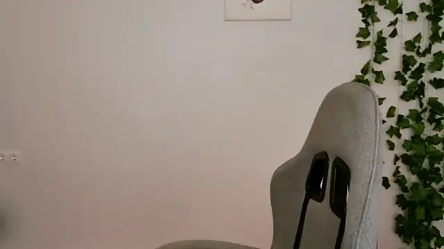 Snapshot of Yoka_paradoXXX chatting on 02.03.26 Yoka paradoXXX online show from 02.03.26