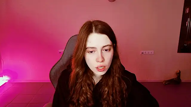 Snapshot of Yoka_paradoXXX chatting on 02.25.26 Yoka paradoXXX online show from 02.25.26