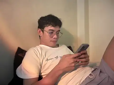 keirflorianxx online show from 09.15.25