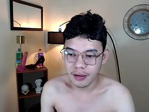 keirflorianxx online show from 10.20.25