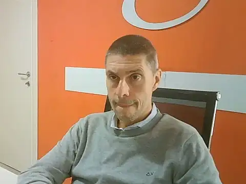 max79ve31 online show from 09.30.25