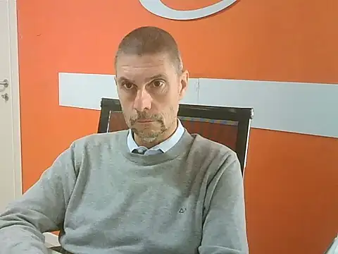 max79ve31 online show from 10.07.25