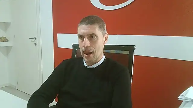 max79ve31 online show from 03.09.26