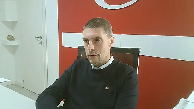 max79ve31 online show from 03.12.26