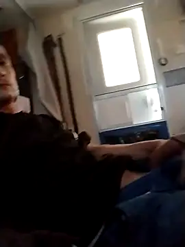 Snapshot of alexxfcuk chatting on 09.08.25 alexxfcuk online show from 09.08.25