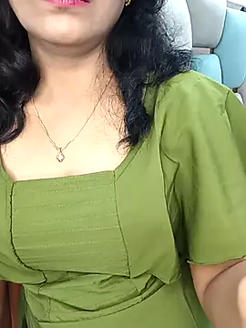 Snapshot of Marathi_rani2 chatting on 11.15.25 Marathi rani2 online show from 11.15.25