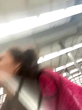 Snapshot of icy_pisces chatting on 12.15.25 icy pisces online show from 12.15.25