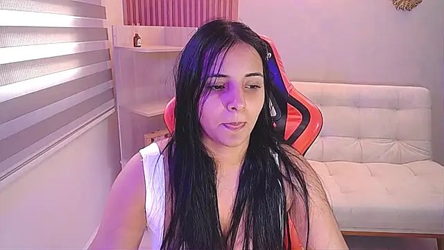 Snapshot of CathaleyaSex chatting on 05.12.26 CathaleyaSex online show from 05.12.26