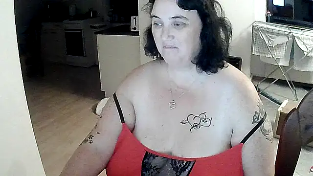 Minou1610 online show from 10.18.25