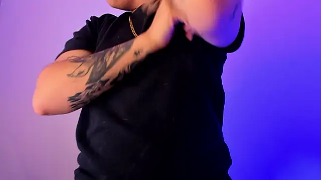 PeytonBox online show from 10.06.25