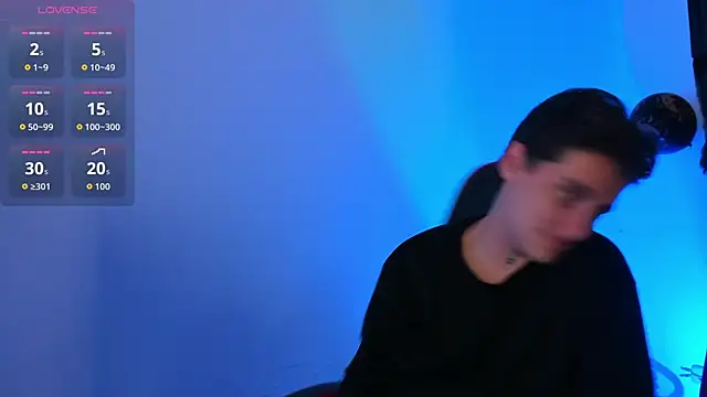 PeytonBox online show from 10.30.25