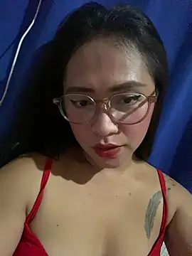 yourdevilsweettsx online show from 03.05.26