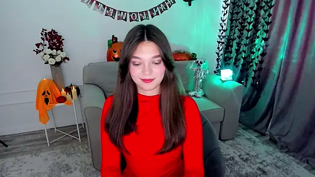 DivineAmour online show from 10.11.25