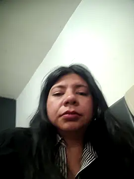 kinky momm online show from 11.20.25