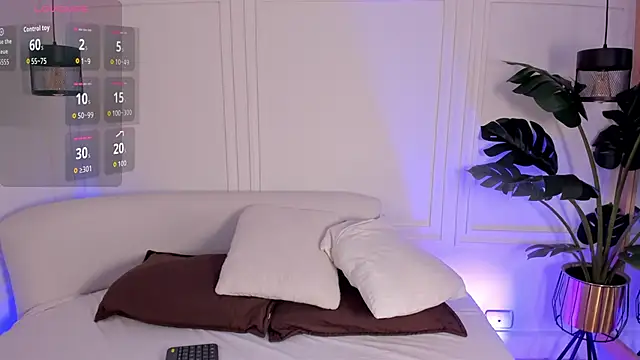 Dafne Hillss online show from 11.28.25