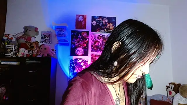 carolinerue online show from 10.14.25