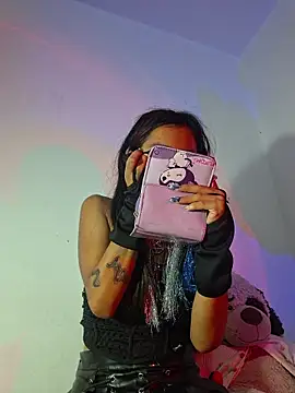 carolinerue online show from 11.10.25