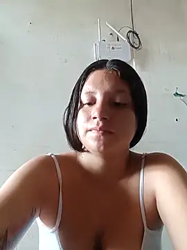 Shell Latina online show from 09.20.25