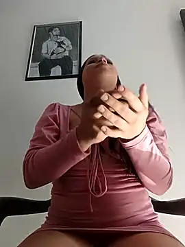 Shell Latina online show from 11.08.25