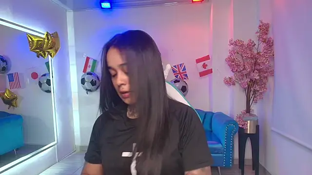 Black roseee online show from 07.11.26