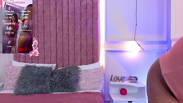 Rossie-Cameron online show from 10.23.25