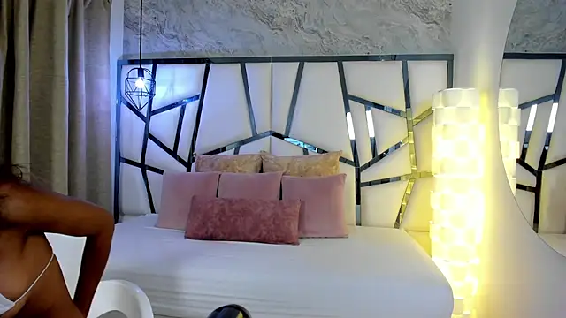 Susanna Cute online show from 02.05.26