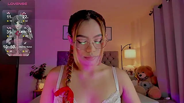 Snapshot of OxanaFedorova1- chatting on 07.12.26 OxanaFedorova1- online show from 07.12.26