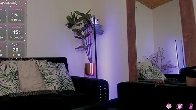 Snapshot of artemis_nyx chatting on 03.22.26 artemis nyx online show from 03.22.26