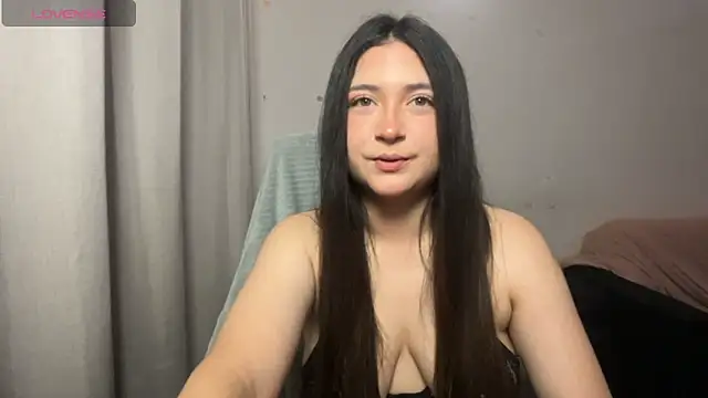 Snapshot of valentinauwu chatting on 01.09.26 valentinauwu online show from 01.09.26