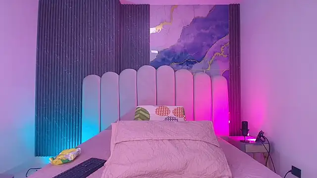 abbyrouss  online show from 01.07.26