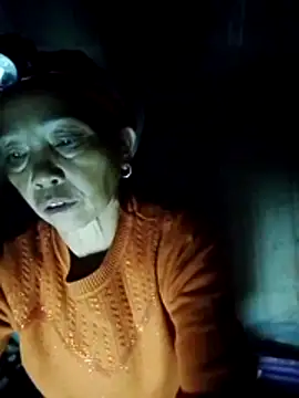 -Xuka-200 online show from 11.06.25