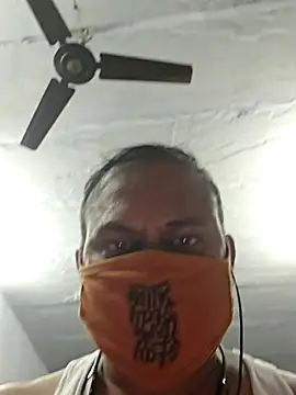 Famit025 online show from 12.04.25