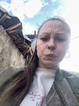 Jessie Queen 1 online show from 10.24.25